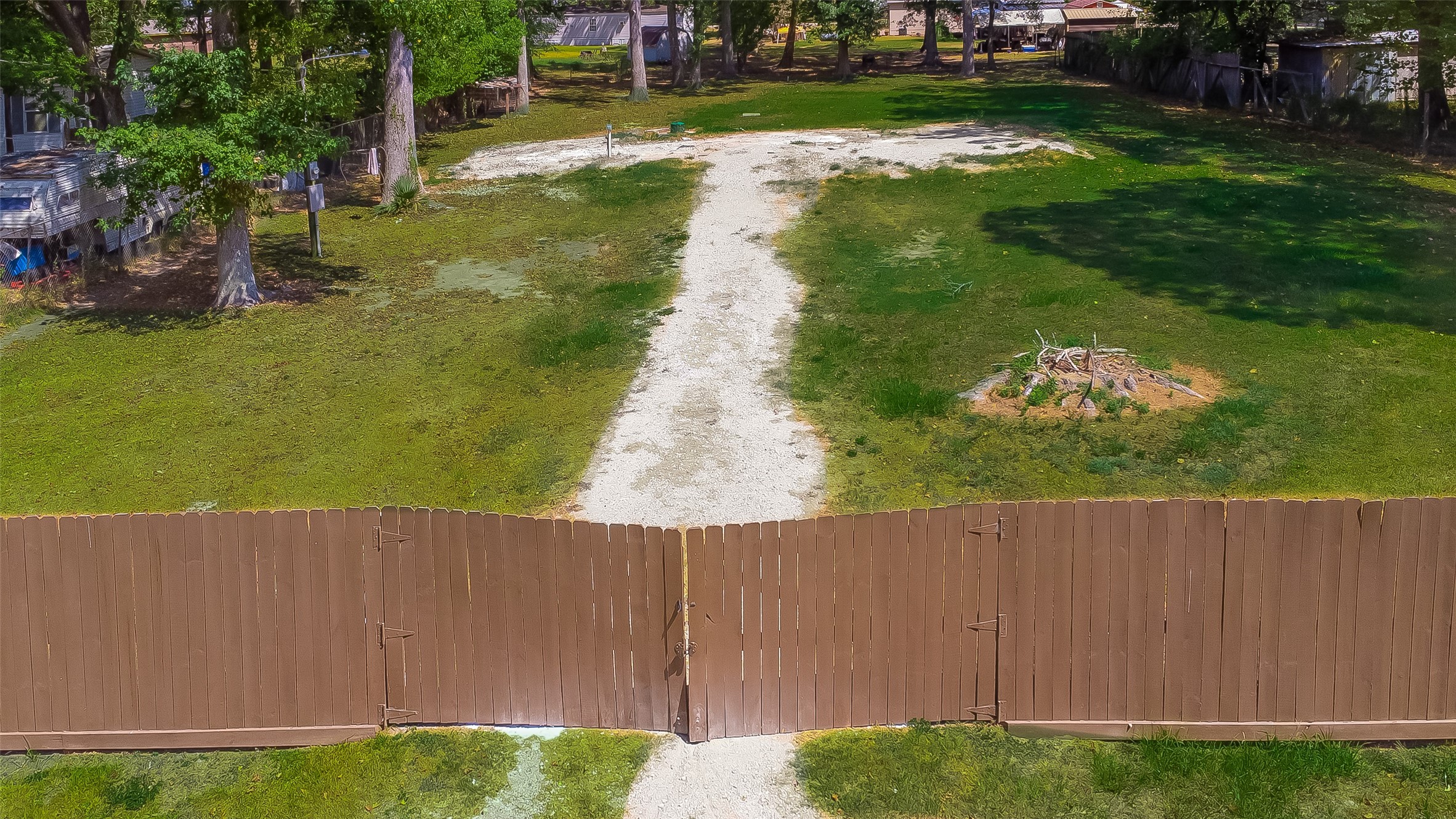 290 County Road 4284 Dayton TX 77535