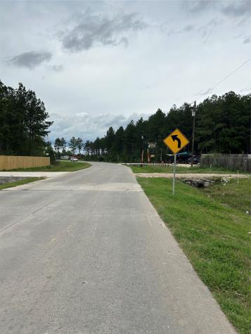 1760 Road 5018 Cleveland TX 77327