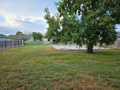 1003 E Virginia Avenue Victoria TX 77901