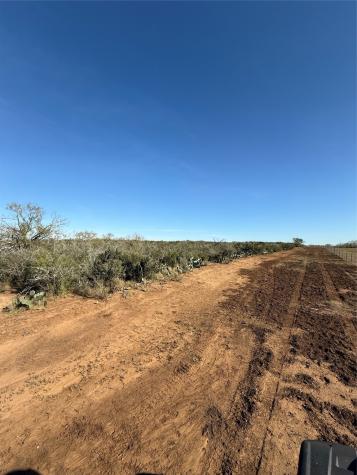 0005 County Road 300 Jourdanton TX 78026