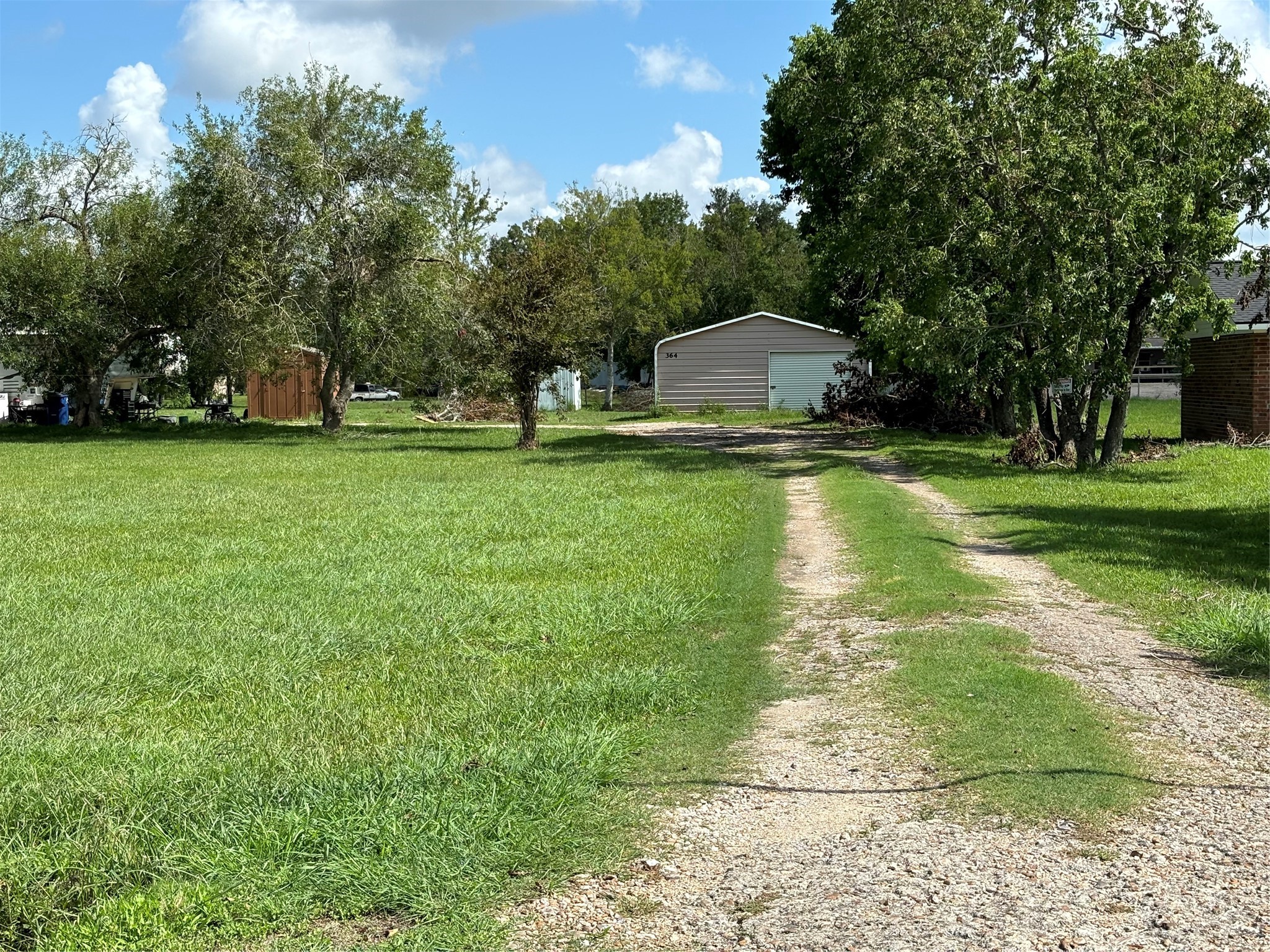 364 County Road 296 Alvin TX 77511