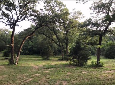 1803 Doe Run Drive Waelder TX 78959