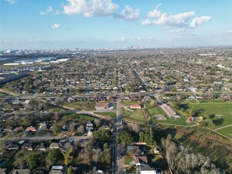 10842 Fairland Drive Houston TX 77051