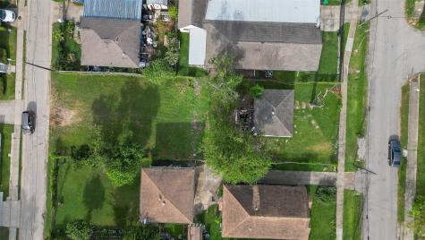 1126 Luzon Street Houston TX 77009
