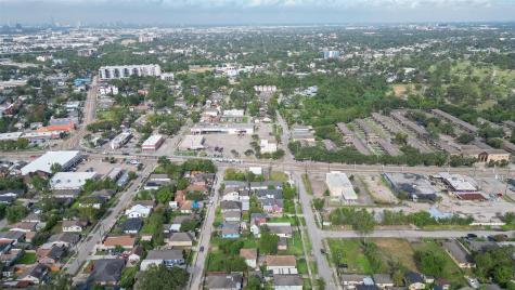1126 Luzon Street Houston TX 77009