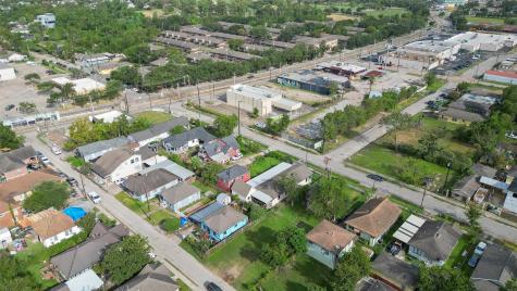 1126 Luzon Street Houston TX 77009