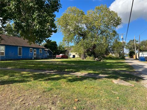 705 Mill King Jr Street Texas City TX 77590
