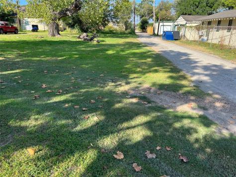 705 Mill King Jr Street Texas City TX 77590
