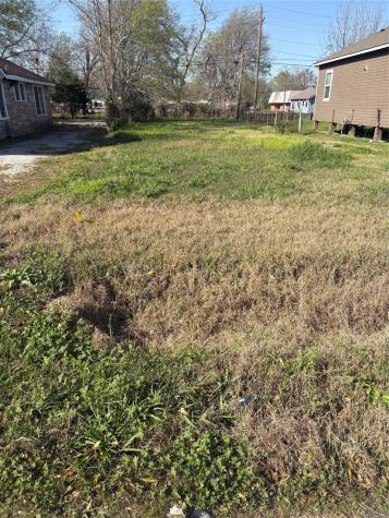 2640 Euclid Street Beaumont TX 77705