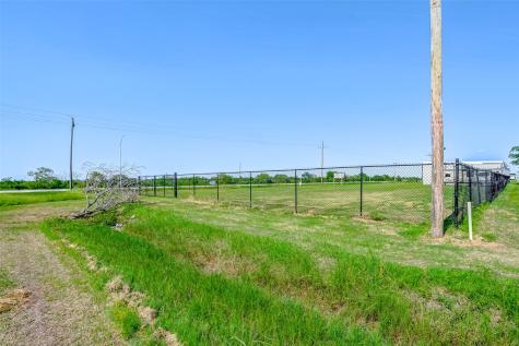 2024 Highway 87 Port Bolivar TX 77650