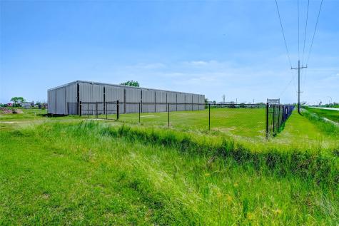 2024 Highway 87 Port Bolivar TX 77650