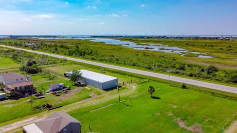 2024 Highway 87 Port Bolivar TX 77650
