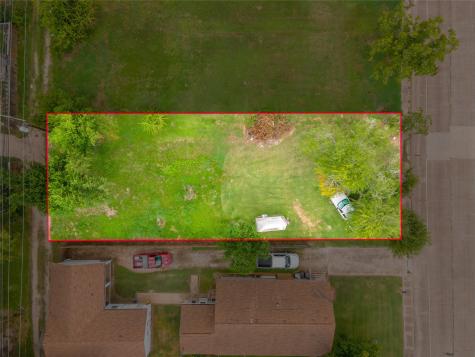 922 W 4th Street Freeport TX 77541