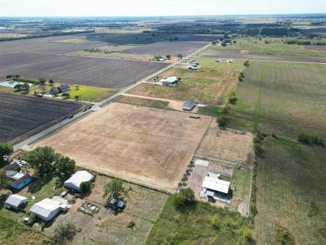 1023 Williams Road East Bernard TX 77435