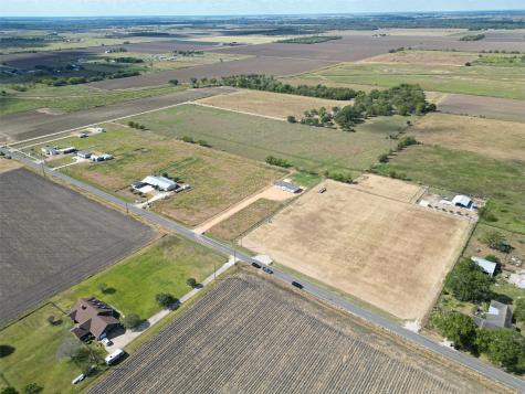 1023 Williams Road East Bernard TX 77435