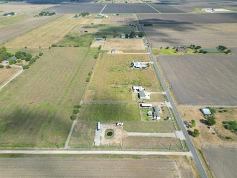1023 Williams Road East Bernard TX 77435