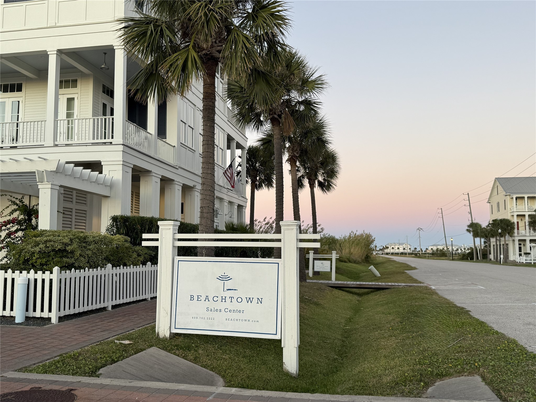 722-726 Ramsar Road Galveston TX 77550