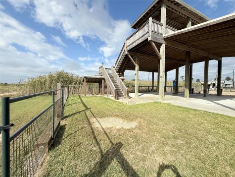 1217 N Monkhouse Drive Crystal Beach TX 77650
