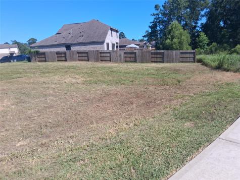 16007 Dockside Street Crosby TX 77532