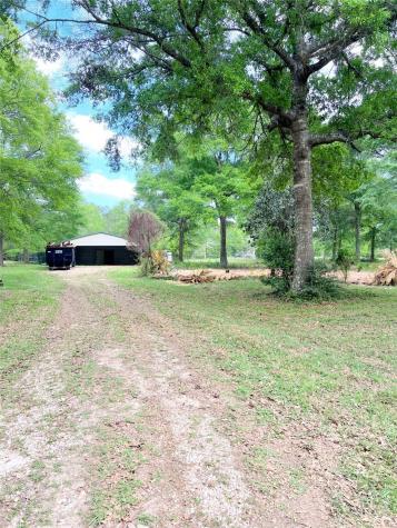 151 Everitt Road Cleveland TX 77328