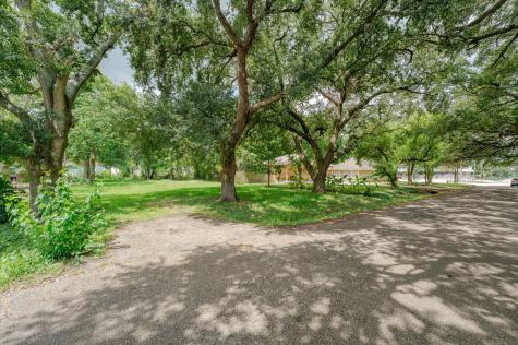 1206 Pirtle Street La Marque TX 77568