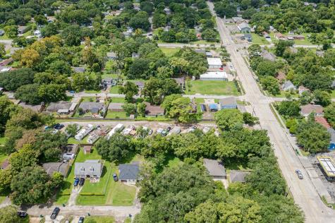 1206 Pirtle Street La Marque TX 77568
