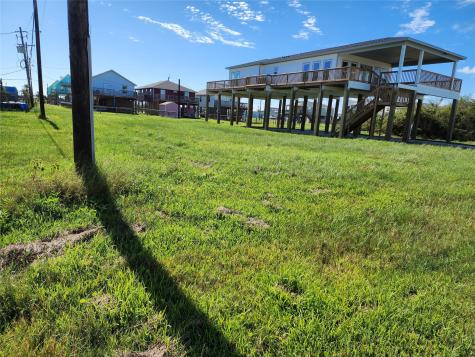 000 Texas Street Surfside Beach TX 77541