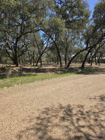 000 Tinkler Rock Island TX 77470