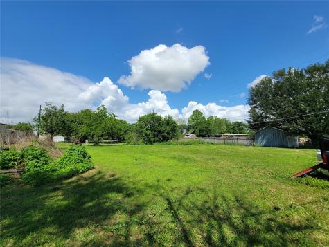 2211 Sweet Bay Street Baytown TX 77523