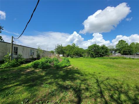 2211 Sweet Bay Street Baytown TX 77523