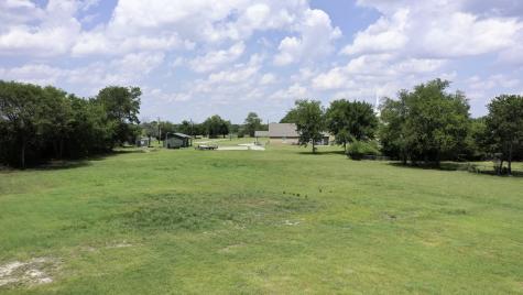 1623 & 1677 E Main Street Madisonville TX 77864