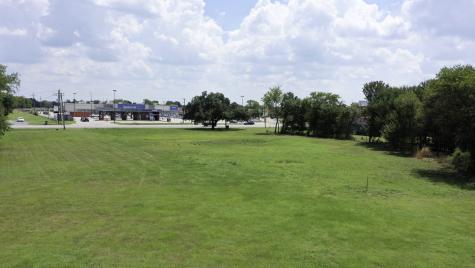 1623 & 1677 E Main Street Madisonville TX 77864