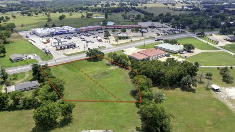 1623 & 1677 E Main Street Madisonville TX 77864