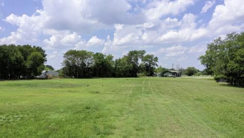 1623 & 1677 E Main Street Madisonville TX 77864