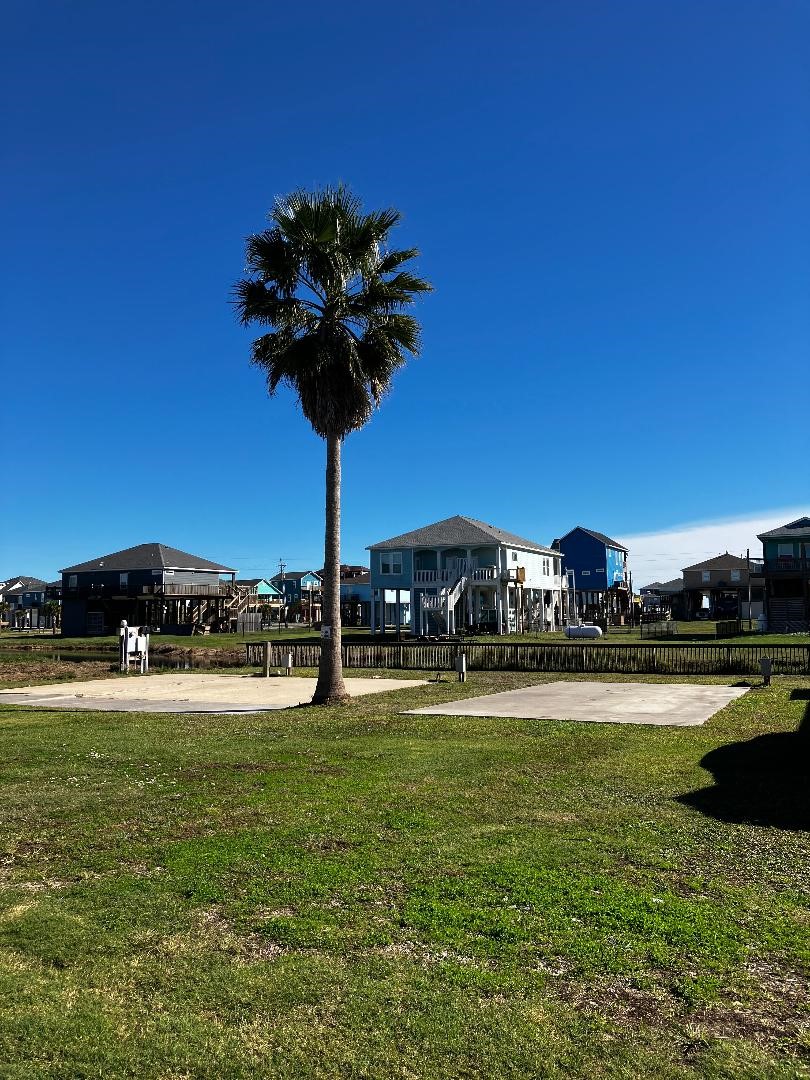1986 Avenue F Crystal Beach TX 77650