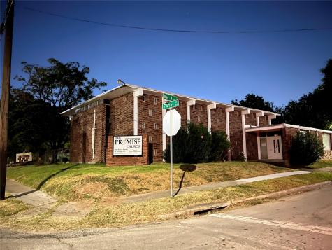 1102 75th Street Houston TX 77011