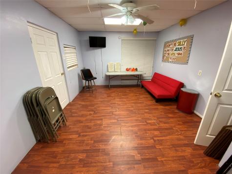 1102 75th Street Houston TX 77011