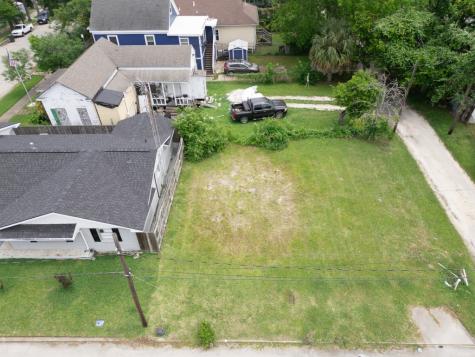 1510 40th Street Galveston TX 77550