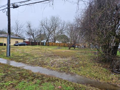 711 N 10th Street Richmond TX 77469