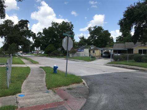 6219 Sherwood Drive Houston TX 77021
