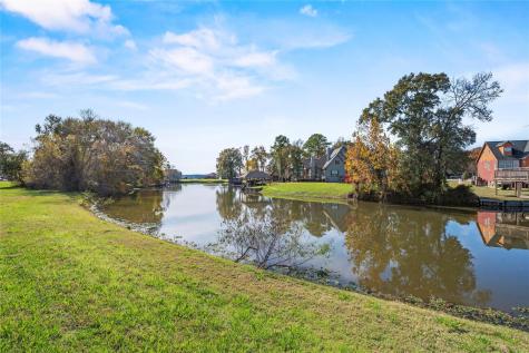 60 Wildwood Lake Drive Huntsville TX 77340