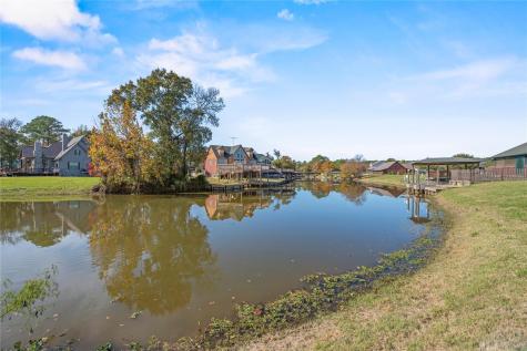 60 Wildwood Lake Drive Huntsville TX 77340