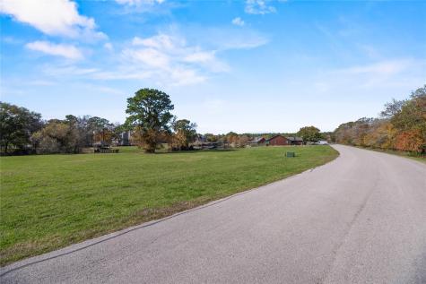 60 Wildwood Lake Drive Huntsville TX 77340