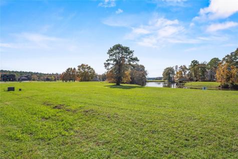 60 Wildwood Lake Drive Huntsville TX 77340