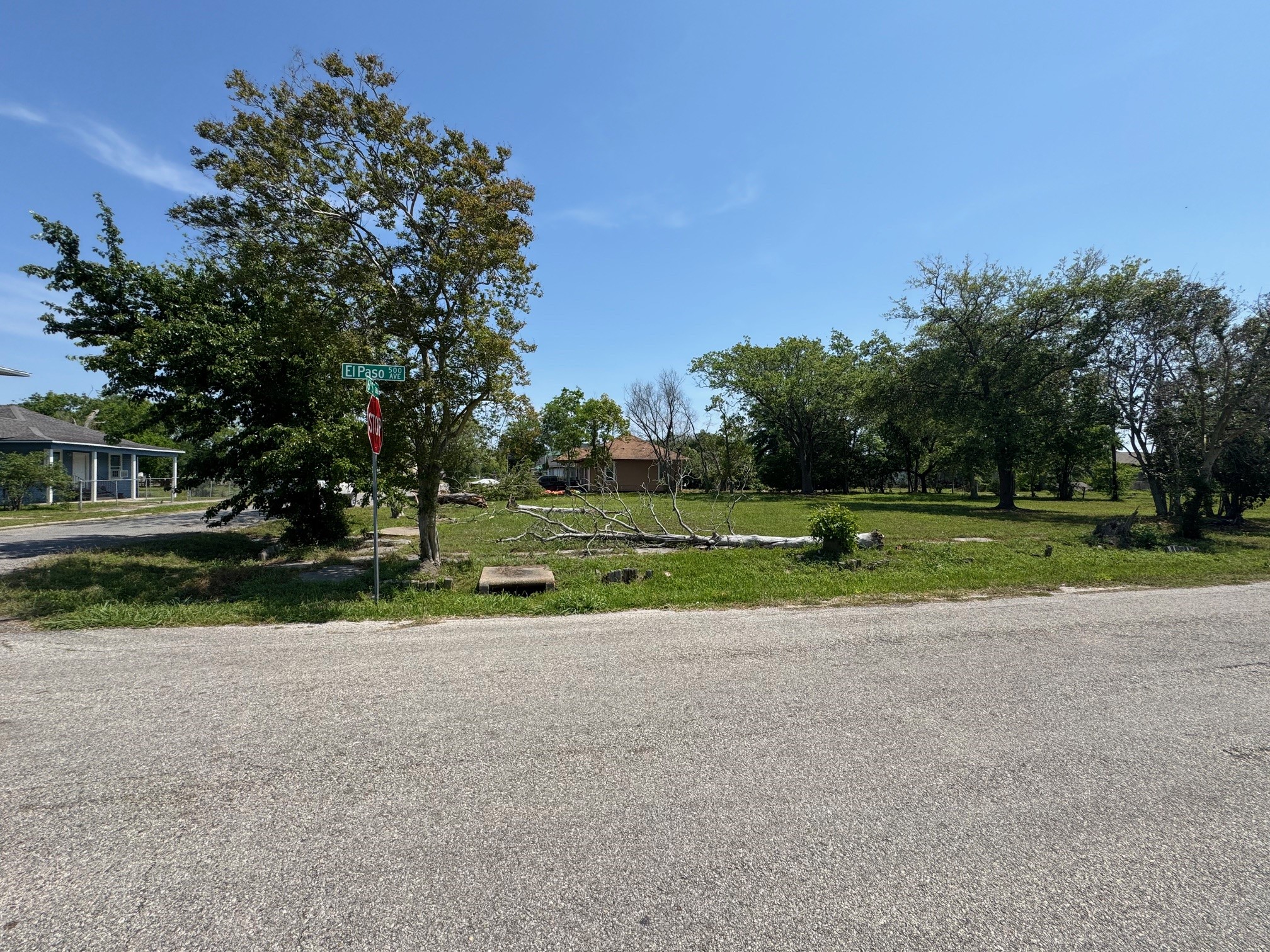 530 El Paso Avenue Port Arthur TX 77640