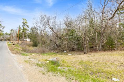 640 Lake Livingston Boulevard Livingston TX 77351