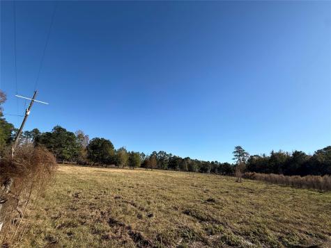 709 County Road 3880 Cleveland TX 77328