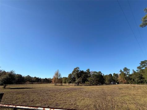 709 County Road 3880 Cleveland TX 77328