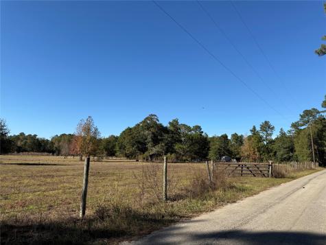 709 County Road 3880 Cleveland TX 77328