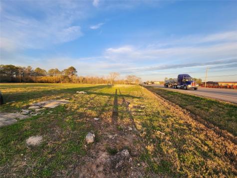 3610 E Highway 6 Alvin TX 77511